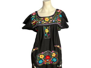 Vintage black embroidered Mexican dress M L