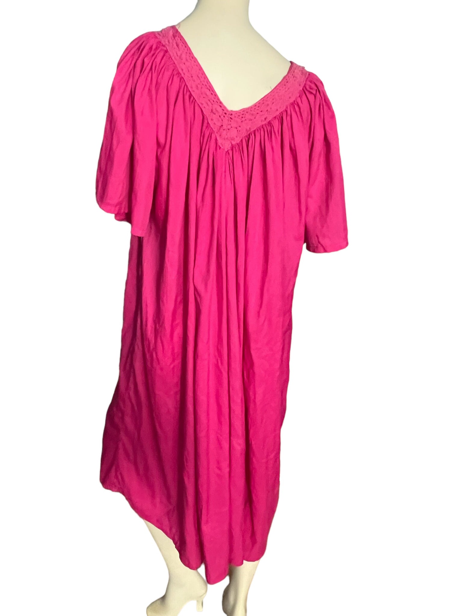 Vintage pink caftan dress one size