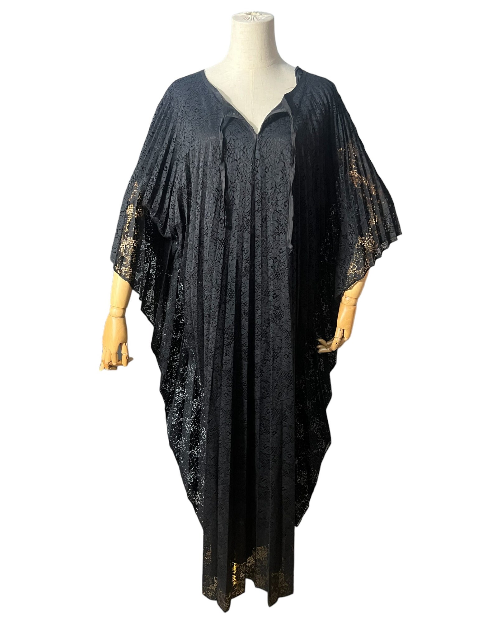 Vintage 70’s black lace caftan dress XL